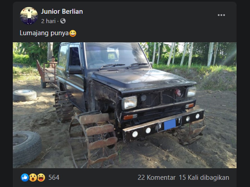 Unggahan Junior Berlian tentang Traktor dari Daihatsu Taft di Facebook
