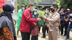 Menteri Pertanian (Mentan) Syahrul Yasin Limpo mengunjungi perkebunan hidroponik swasta  di Babakan Madang, Bogor, Jawa Barat, (Minggu, 18 Oktober 2020).