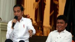 Presiden Jokowi bersama Billy Mambrasar