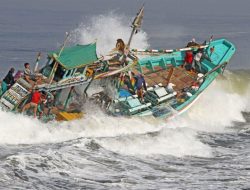Resiko Pekerjaan Tinggi, Ini Asuransi yang Bisa Dimiliki Nelayan