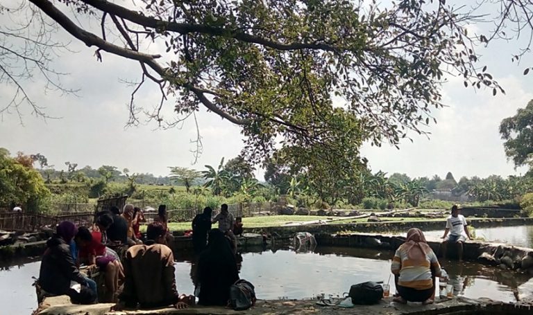 Terapi ikan di Umbul Manten, Klaten | Mediatani