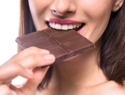 Selain Nikmat, Cokelat Hitam Ternyata Punya Banyak Manfaat Kesehatan