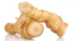 tak-hanya-untuk-bumbu-masakan-ini-manfaat-lengkuas-untuk-kesehatan-1580292154