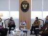 Indonesia dan Malaysia Sepakat Gelar Operasi Laut Bersama untuk Berantas Illegal Fishing