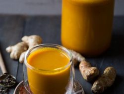 5 Minuman Hangat dan Sehat yang Cocok Diminum Saat Musim Hujan