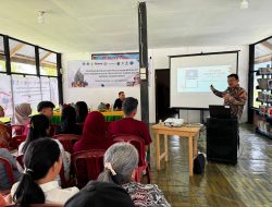 Tim Kosabangsa Unsulbar Latih Penerapan Budidaya Jamur Tiram Berbasis IoT di Desa Tondok Bakaru, Mamasa