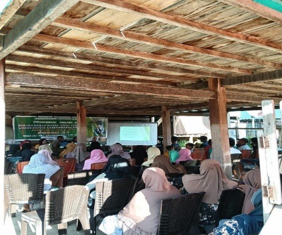 kegiatan penyuluhan perikanan yang dilaksanakan oleh Andi Wakiah, S.Pi., M.Si., dengan melibatkan masyarakat dan kelompok nelayan di kawasan Danau Tempe.